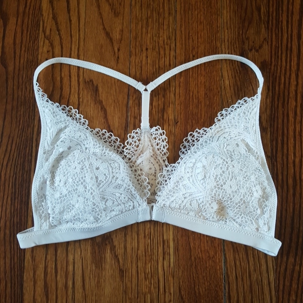 Victoria's Secret White Lace Racerback Bralette
